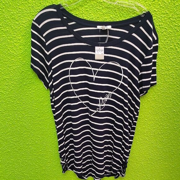 Maurices Blue and White Striped Relaxed T-Shirt - Picture 1 of 2